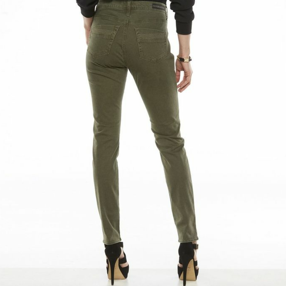 R&R green studded pants - Picture 7 of 8